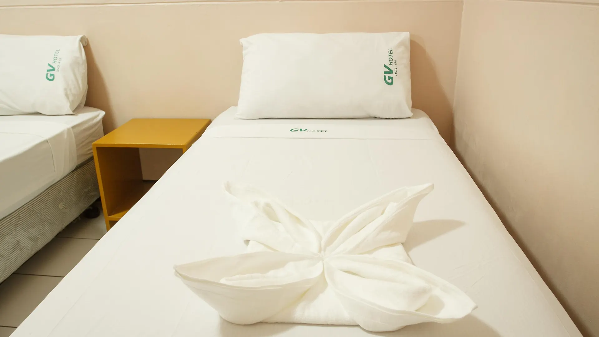 GV Hotel - Davao Stadt 0*,