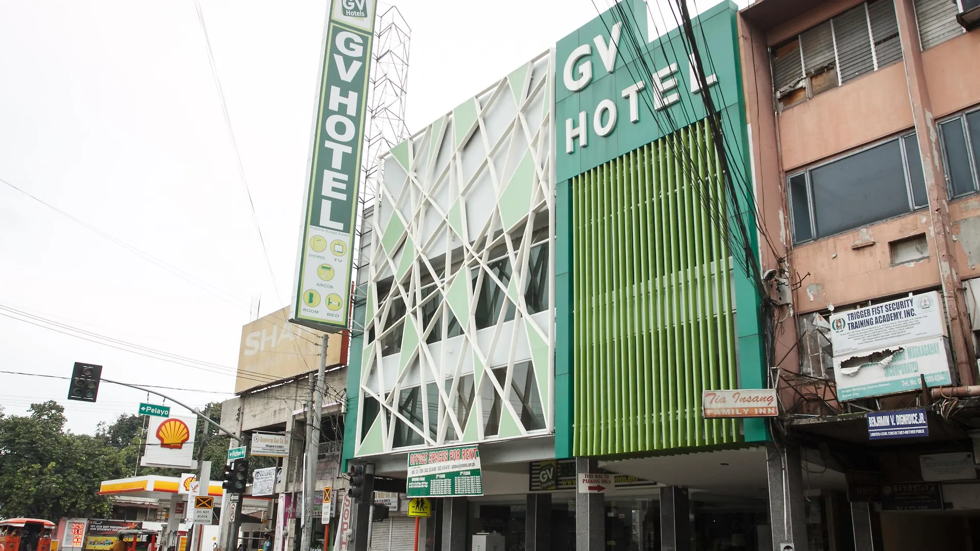 GV Hotel - Davao Stadt